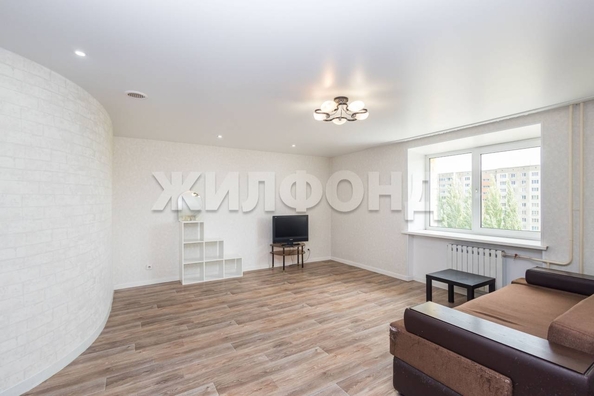 
  Продается 2-комн. квартира, 60 м², Новосибирская ул, д. 16в
. Фото 4.