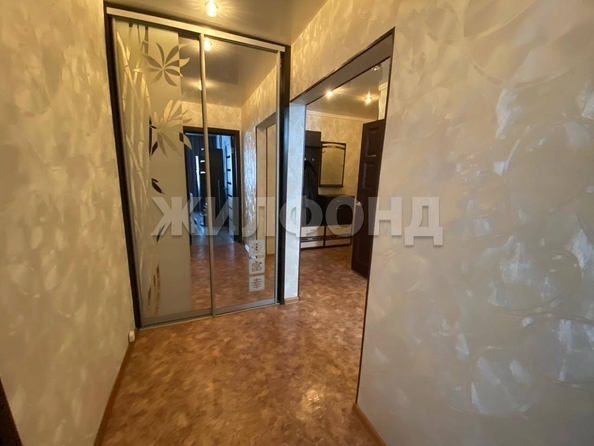 
  Продается 2-комн. квартира, 55.7 м², Солнечная Поляна ул, д. 35
. Фото 9.