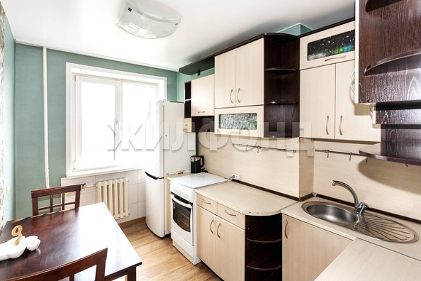 
  Продается 2-комн. квартира, 43.6 м², Шумакова ул, д. 32
. Фото 2.