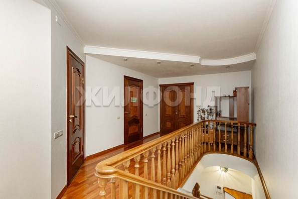 
  Продается 3-комн. квартира, 179.8 м², Партизанская ул, д. 83
. Фото 12.