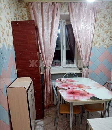 
  Продается 3-комн. квартира, 52.1 м², Ощепкова ул, д. 38
. Фото 7.