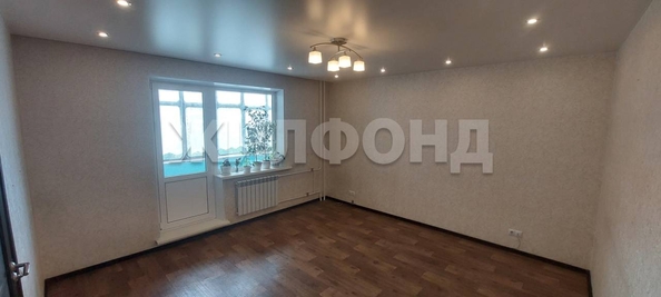 
  Продается 3-комн. квартира, 71 м², Попова ул, д. 194
. Фото 4.