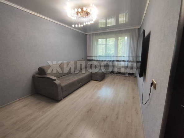 
  Продается 4-комн. квартира, 87 м², Шукшина ул, д. 1
. Фото 9.