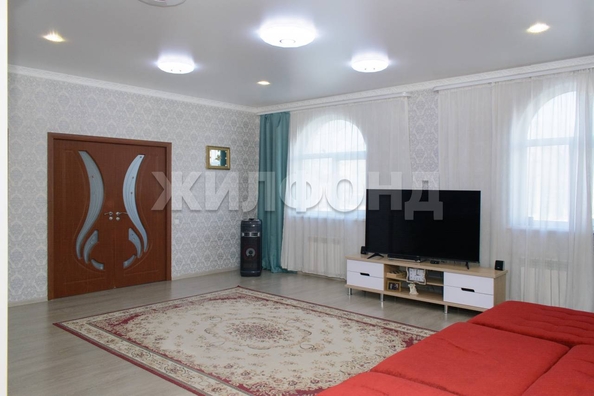 
  Продается дом, 200 м², Барнаул
. Фото 4.