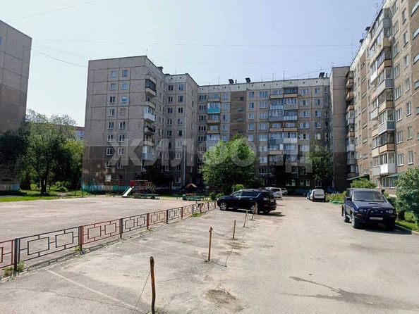 
  Продается 3-комн. квартира, 60 м², 40 лет Октября ул
. Фото 13.