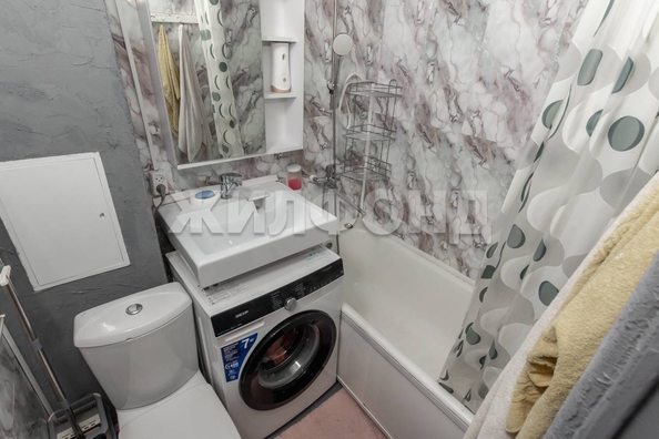 
  Продается 3-комн. квартира, 57.2 м², Глушкова ул
. Фото 8.