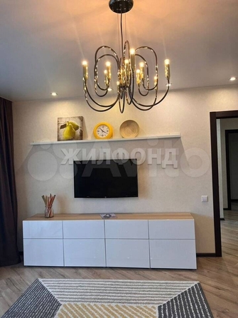 
  Продается 3-комн. квартира, 66.7 м², Солнечная Поляна ул
. Фото 6.