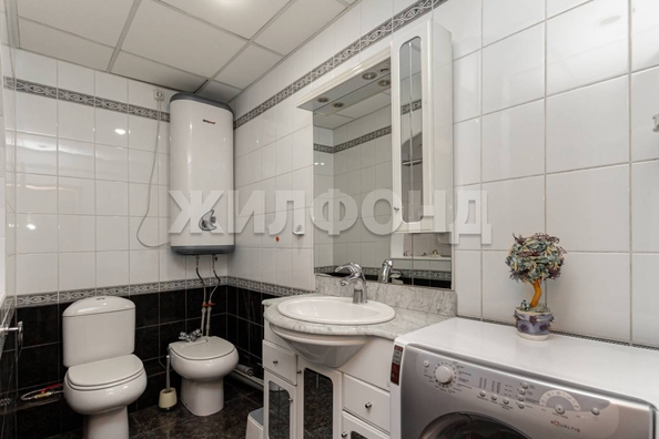 
  Продается 4-комн. квартира, 81.9 м², Шумакова ул
. Фото 18.