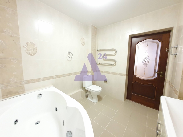 
  Продается 3-комн. квартира, 88 м², Попова ул, д. 98
. Фото 11.