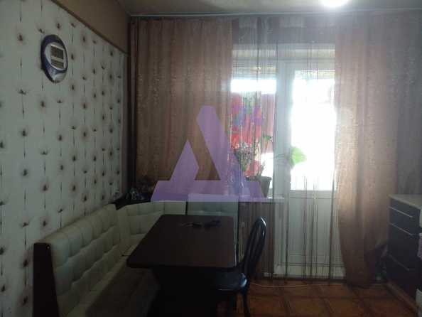 
  Продается 4-комн. квартира, 83 м², Никольская ул, д. 6
. Фото 4.