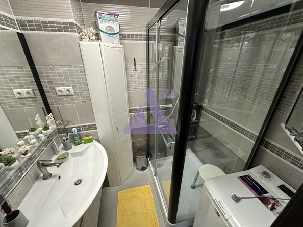 
  Продается 4-комн. квартира, 95 м², Ленина пр-кт, д. 65
. Фото 13.