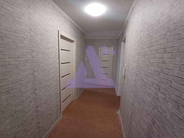 
  Продается 3-комн. квартира, 62 м², Лазурная ул, д. 24
. Фото 18.