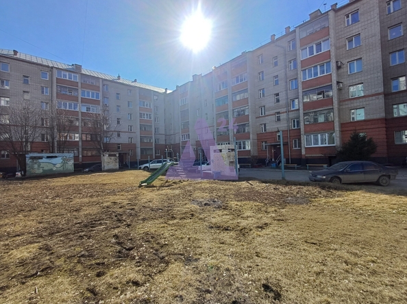 
  Продается 3-комн. квартира, 62 м², Лазурная ул, д. 24
. Фото 22.