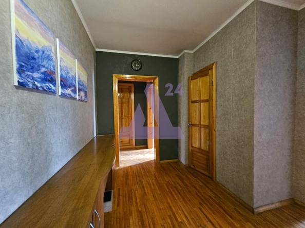 
  Продается 3-комн. квартира, 70 м², Строителей пр-кт, д. 34
. Фото 6.