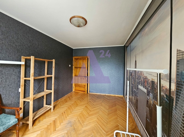 
  Продается 3-комн. квартира, 70 м², Строителей пр-кт, д. 34
. Фото 12.