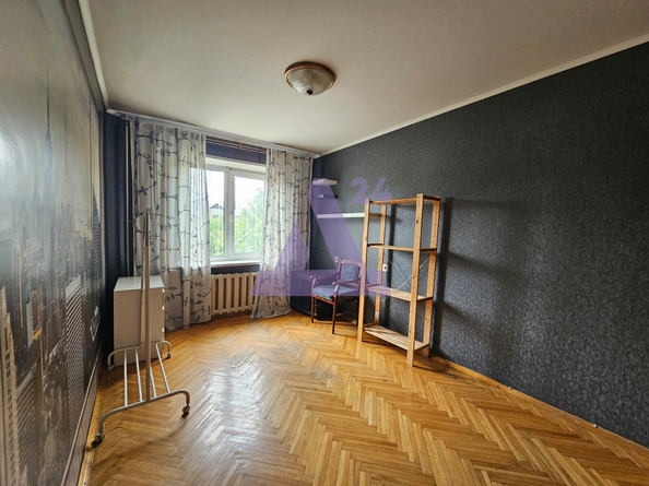 
  Продается 3-комн. квартира, 70 м², Строителей пр-кт, д. 34
. Фото 13.