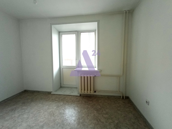 
  Продается 1-комн. квартира, 35 м², ЖК Радужный, Анатолия дом 100
. Фото 5.