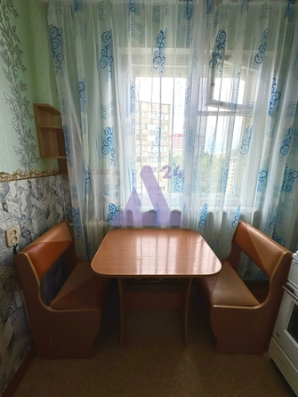 
  Продается 2-комн. квартира, 43.8 м², Юрина ул, д. 285
. Фото 3.