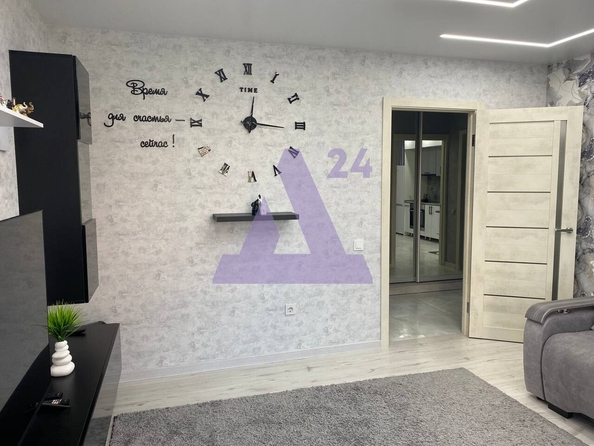 
  Продается 2-комн. квартира, 53 м², ЖК Радужный, Анатолия, 90, 3 очередь
. Фото 4.