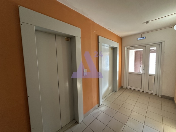 
  Продается 2-комн. квартира, 46 м², Солнечная Поляна ул, д. 105
. Фото 11.