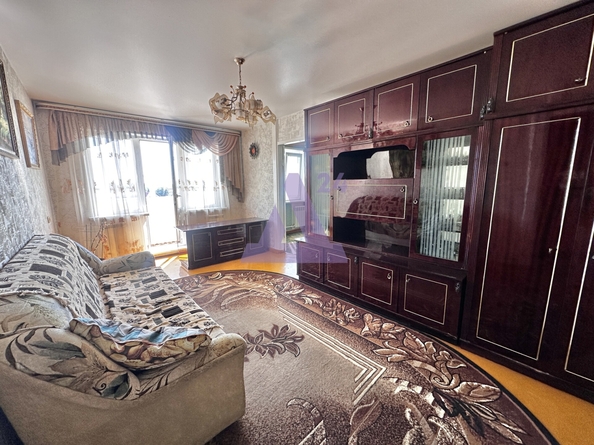 
  Продается 3-комн. квартира, 56.5 м², Георгия Исакова ул, д. 103
. Фото 2.