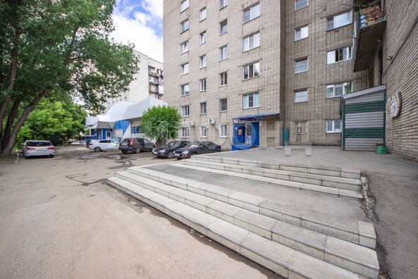
  Продается 1-комн. квартира, 33 м², Малахова ул
. Фото 6.