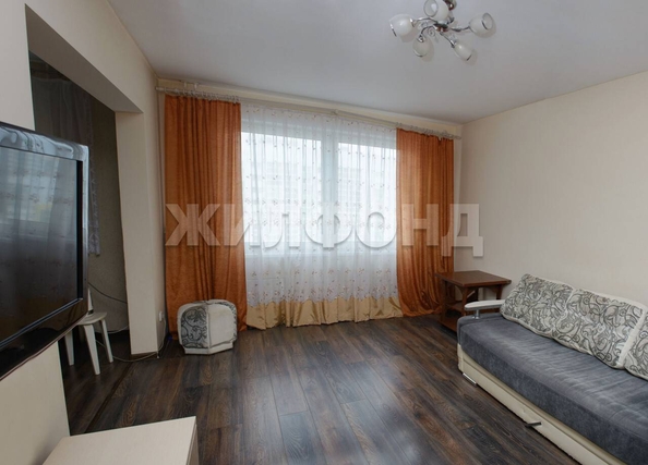 
  Продается 1-комн. квартира, 35 м², Взлетная ул
. Фото 4.