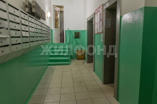 
  Продается 3-комн. квартира, 57.2 м², Малахова ул
. Фото 16.