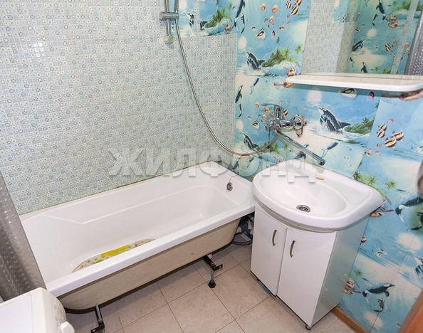 
  Продается 2-комн. квартира, 40.4 м², Антона Петрова ул
. Фото 13.