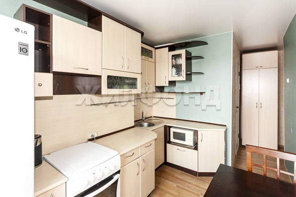 
  Продается 2-комн. квартира, 43.6 м², Шумакова ул
. Фото 3.