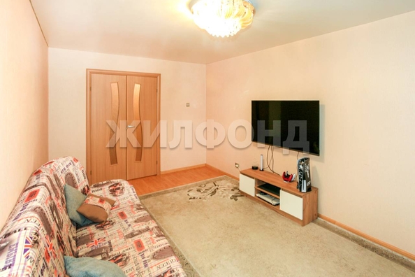 
  Продается 3-комн. квартира, 66 м², Юрина ул
. Фото 1.