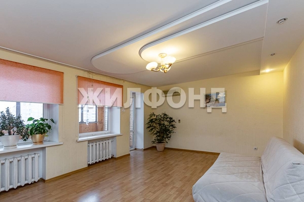 
  Продается 4-комн. квартира, 217.6 м², Попова ул
. Фото 13.