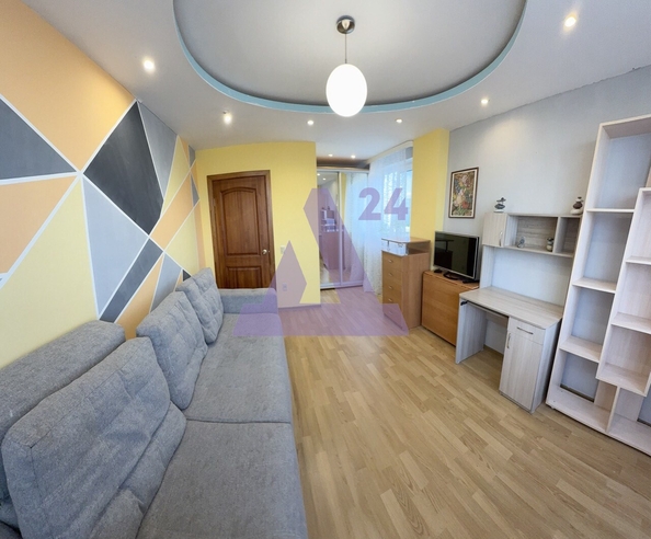 
  Продается 3-комн. квартира, 60 м², Шукшина ул, д. 15
. Фото 6.