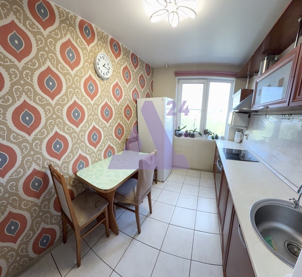 
  Продается 3-комн. квартира, 60 м², Шукшина ул, д. 15
. Фото 14.