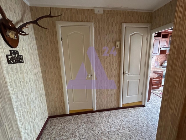 
  Продается 2-комн. квартира, 48.9 м², Малахова ул, д. 140
. Фото 17.