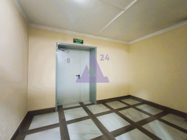 
  Продается 1-комн. квартира, 37.3 м², Октябрьская ул, д. 25А
. Фото 8.