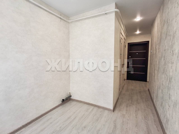 
  Продается 3-комн. квартира, 53 м², Антона Петрова ул
. Фото 5.