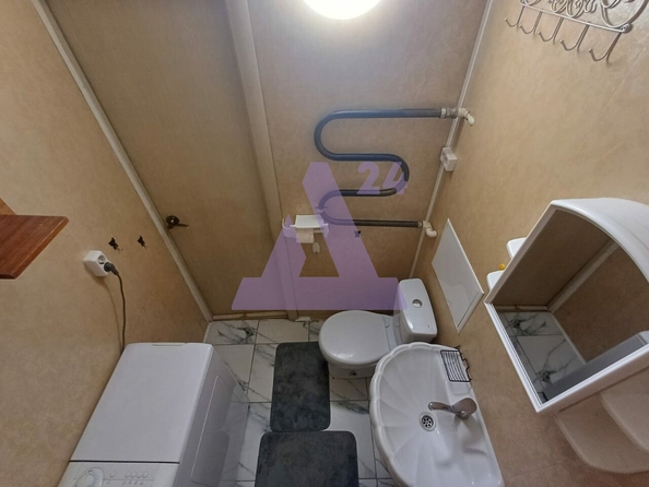 
  Продается 2-комн. квартира, 42.9 м², Георгия Исакова ул, д. 147
. Фото 15.