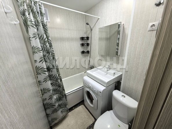 
  Продается 1-комн. квартира, 30.5 м², Георгия Исакова ул
. Фото 9.