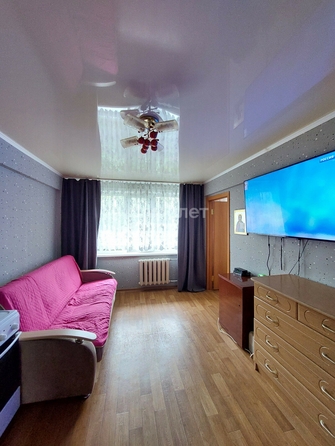 
  Продается 3-комн. квартира, 58.1 м², Алтайская ул, д. 68
. Фото 2.