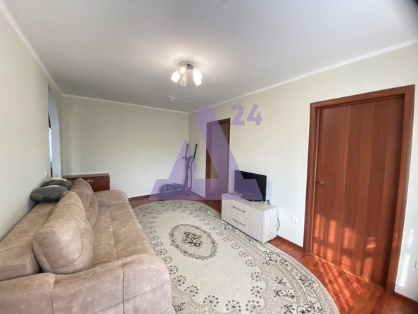 
  Продается 3-комн. квартира, 46.5 м², 7 (Северный мкр) кв-л, д. 14
. Фото 3.