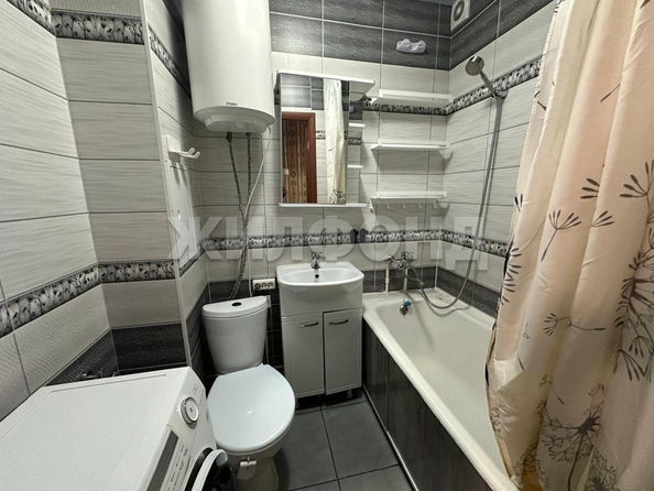 
  Продается 2-комн. квартира, 40.1 м², Юрина ул
. Фото 11.