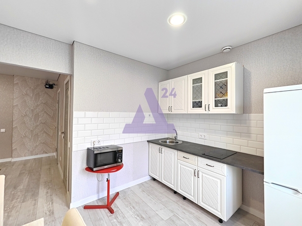 
  Продается 1-комн. квартира, 36.3 м², Лазурная ул, д. 41
. Фото 7.