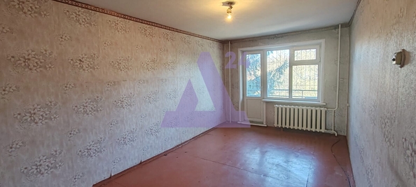
  Продается 3-комн. квартира, 60 м², Октябрьская ул, д. 33
. Фото 8.