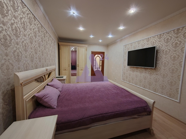 
  Продается 4-комн. квартира, 97.4 м², Новгородская ул, д. 26А
. Фото 12.