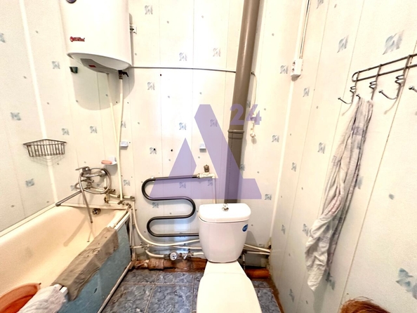 
  Продается 2-комн. квартира, 40.1 м², Залесовская ул, д. 85
. Фото 14.