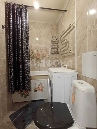 
  Продается 1-комн. квартира, 29.9 м², Павловский тракт
. Фото 5.