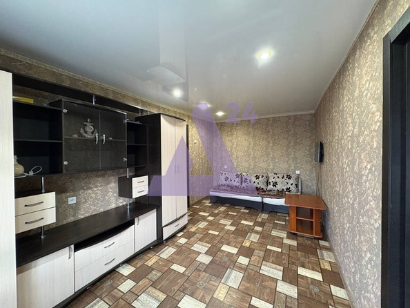 
  Продается 2-комн. квартира, 45.1 м², Ким ул, д. 33
. Фото 2.