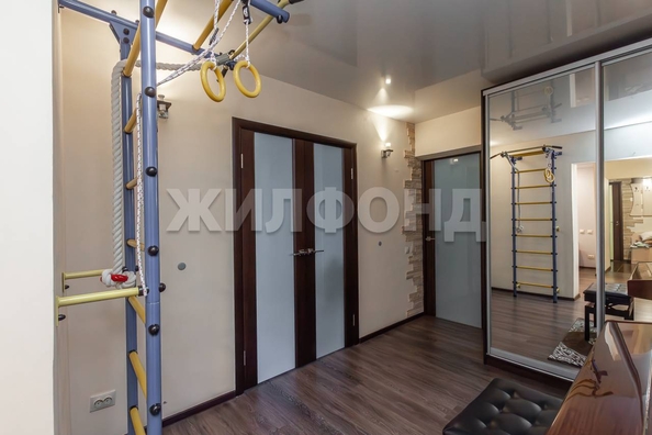 
  Продается 3-комн. квартира, 83 м², Лазурная ул
. Фото 9.
