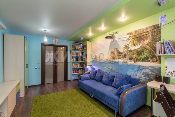 
  Продается 3-комн. квартира, 83 м², Лазурная ул
. Фото 12.